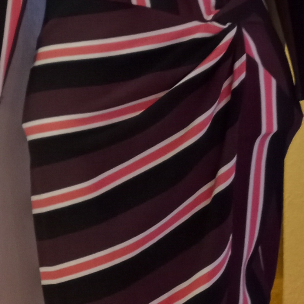 Socialite Multicolored Dress - Picture 9 of 15